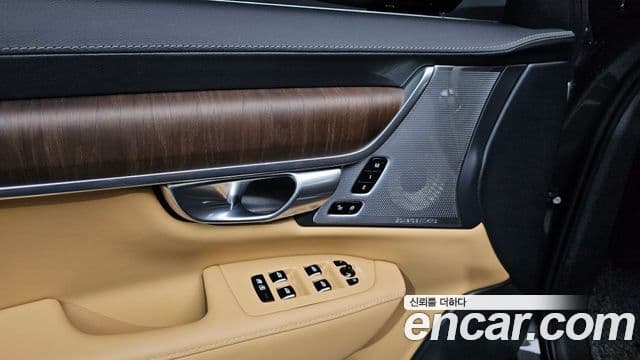 Volvo S90 2023 — ფოტო 17/20