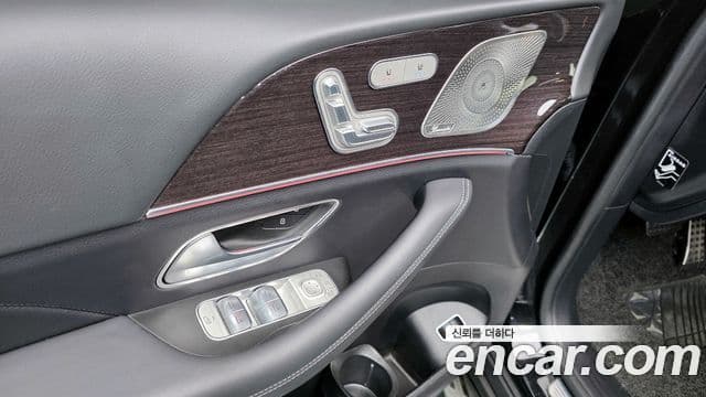 Mercedes-Benz GLE-Class 2022 — Şəkil 17/20