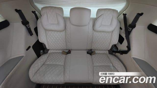 Kia Carnival 2021 — Şəkil 16/20