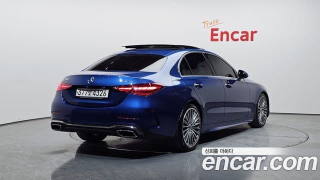 Mercedes-Benz C-Class 2023 — ფოტო 2/20