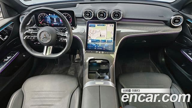 Mercedes-Benz C-Class 2023 — ფოტო 7/20