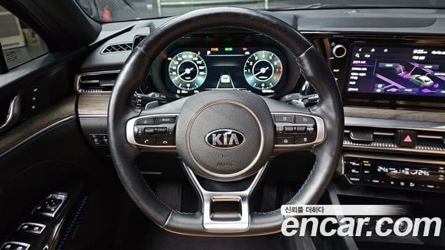 Kia K5 2021 — Şəkil 4/20