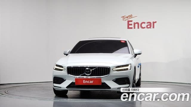 Volvo S60 2020 — Şəkil 16/20