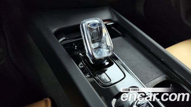 Volvo S60 2020 — Şəkil 15/20