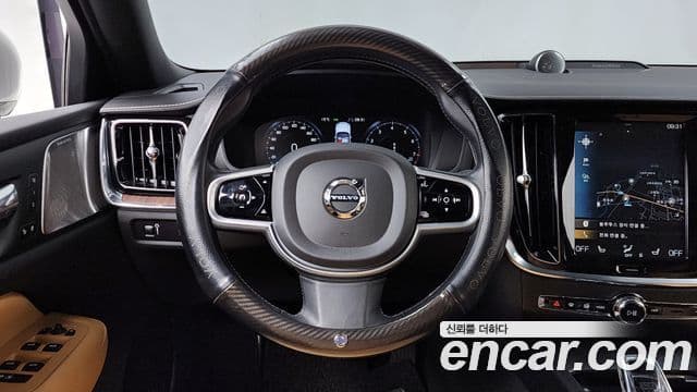 Volvo S60 2020 — Şəkil 2/20