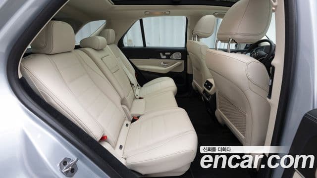 Mercedes-Benz GLE-Class 2025 — Фото 9/20