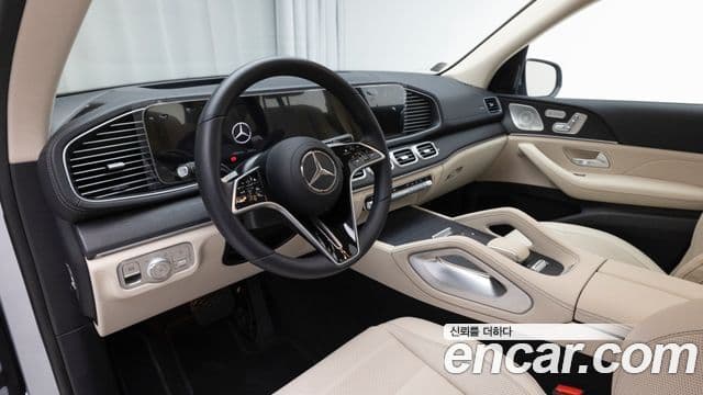 Mercedes-Benz GLE-Class 2025 — Фото 12/20