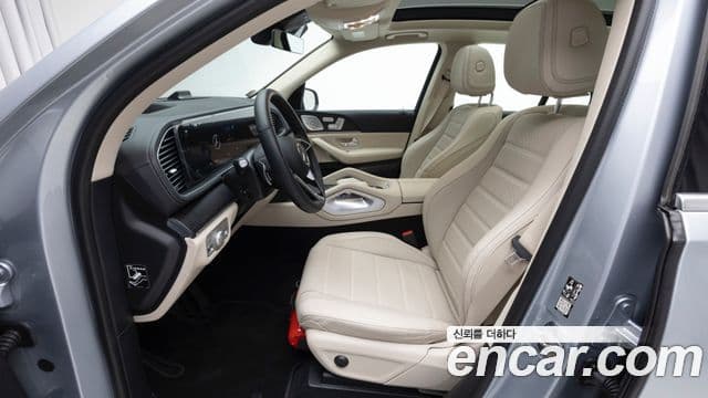 Mercedes-Benz GLE-Class 2025 — Фото 13/20