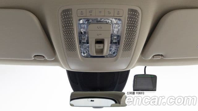 Mercedes-Benz GLE-Class 2025 — Фото 16/20