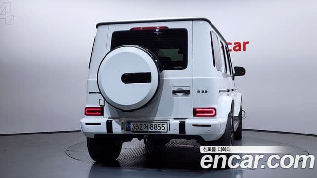Mercedes-Benz G-Class 2021 — Фото 4/20