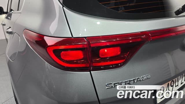 Kia Sportage The Bold 2021 — Şəkil 7/30