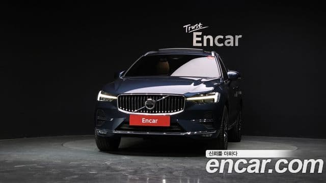 Volvo XC60 2021 — Şəkil 3/20