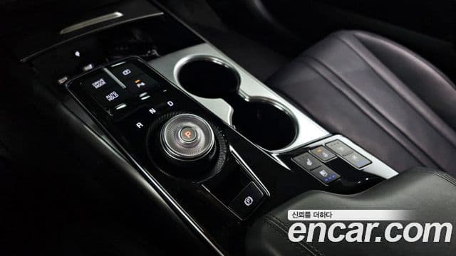 Kia K8 2021 — ფოტო 9/20