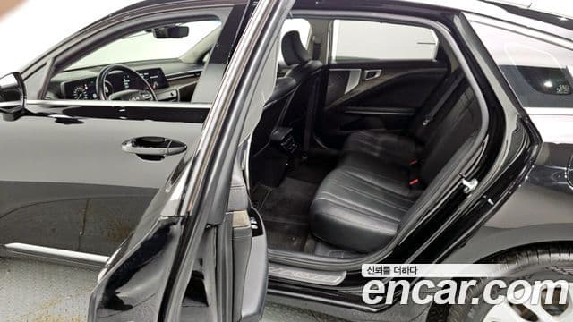 Kia K8 2021 — ფოტო 12/20
