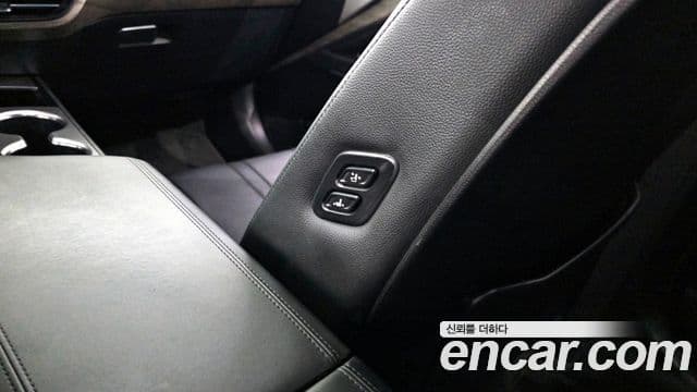 Kia K8 2021 — ფოტო 19/20