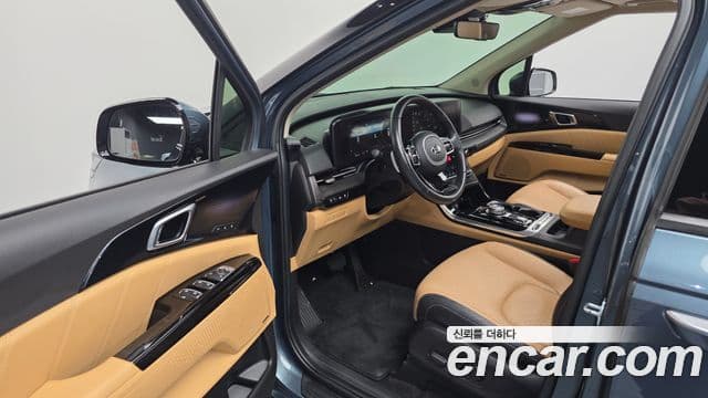 Kia Carnival 2021 — Фото 10/20