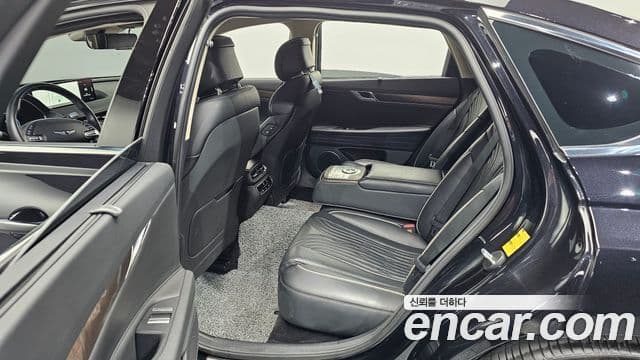 Genesis Electrified G80 2020 — ფოტო 11/20
