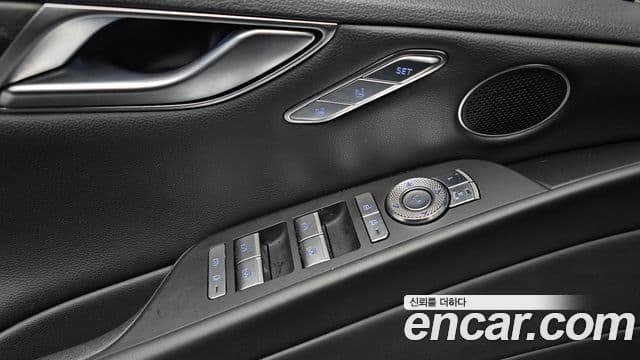 Genesis Electrified G80 2020 — ფოტო 12/20