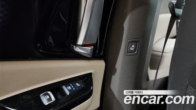 Kia Carnival 2022 — Şəkil 18/20