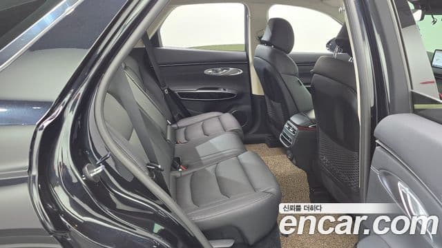 Genesis GV70 2021 — Şəkil 12/20