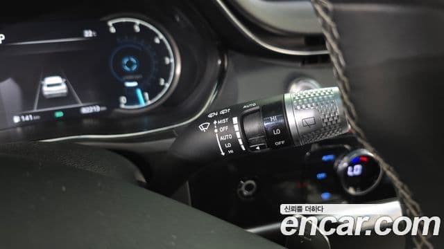 Genesis GV70 2021 — Şəkil 18/20