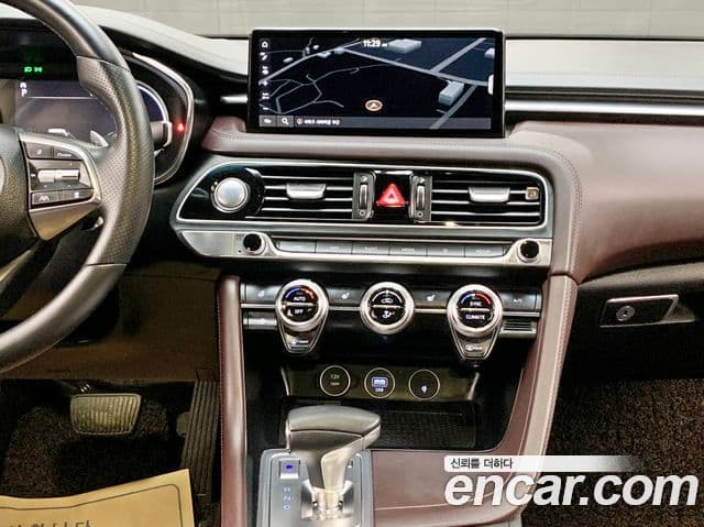 Genesis G70 2021 — ფოტო 12/20