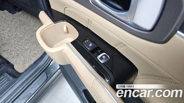 Kia Sorento 2024 — Photo 16/20
