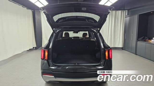 Kia Sorento 2024 — Photo 5/20