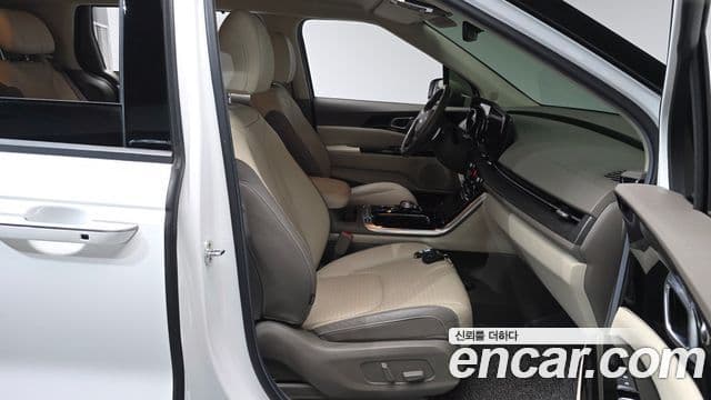 Kia Carnival 2020 — Фото 10/20