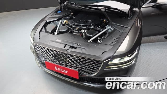 Genesis Electrified G80 2022 — ფოტო 6/20