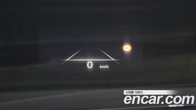Genesis Electrified G80 2022 — ფოტო 15/20