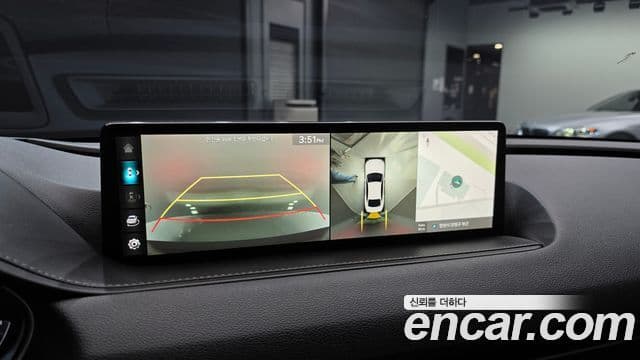 Genesis Electrified G80 2022 — ფოტო 17/20