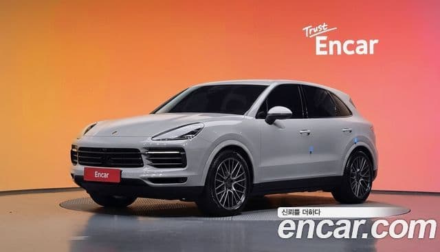 Porsche Cayenne 2022 — Photo 5/21