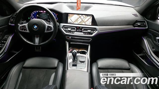 BMW 3 Series 2019 — ფოტო 7/20