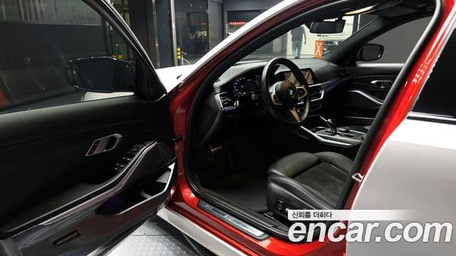 BMW 3 Series 2019 — ფოტო 10/20