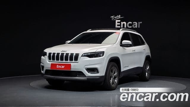 Jeep Cherokee 2021 — Photo 7/20