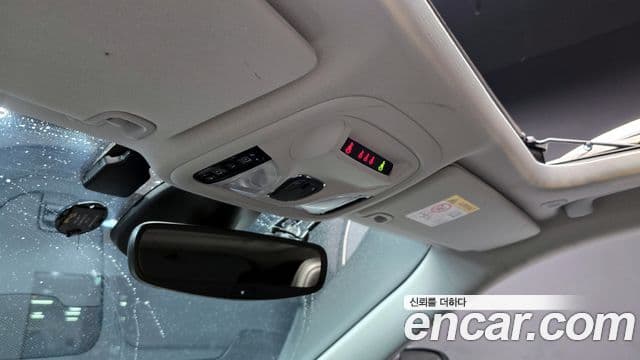 Jeep Cherokee 2021 — Photo 9/20