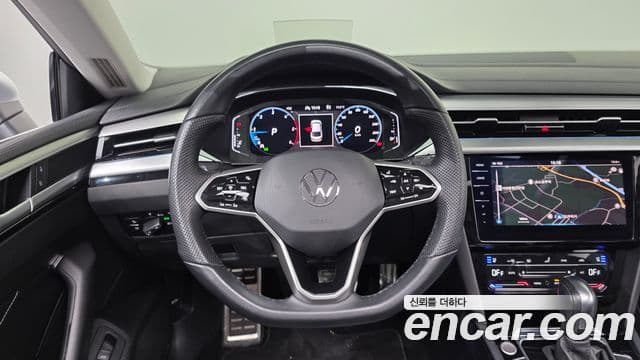 Volkswagen Arteon 2022 — ფოტო 13/20
