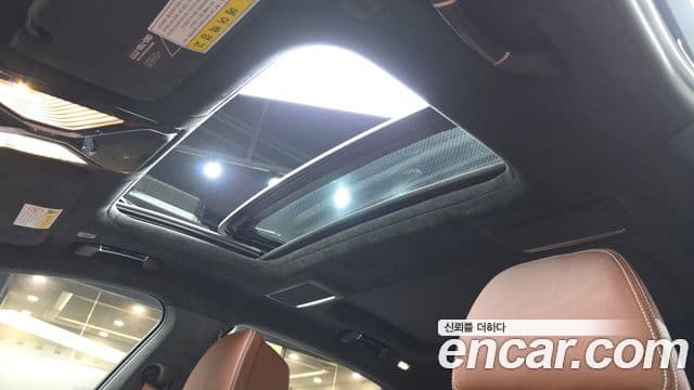 BMW 7 Series 2019 — ფოტო 18/20