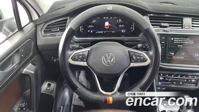 Volkswagen Tiguan Allspace 2023 — ფოტო 15/20