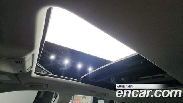 Volkswagen Tiguan Allspace 2023 — ფოტო 19/20