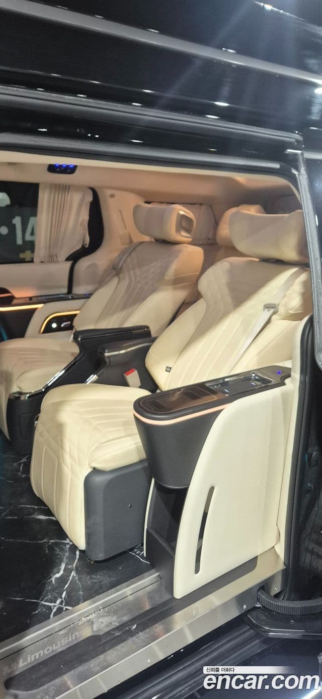 Kia Carnival 2025 — ფოტო 8/20