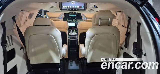 Kia Carnival 2025 — ფოტო 12/20