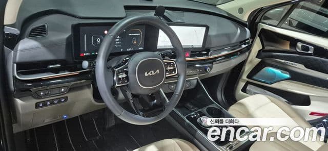 Kia Carnival 2025 — ფოტო 17/20