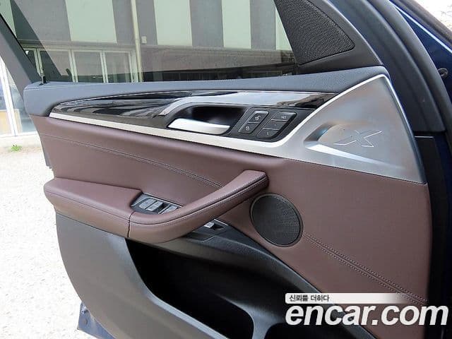 BMW X3 2020 — Фото 11/20