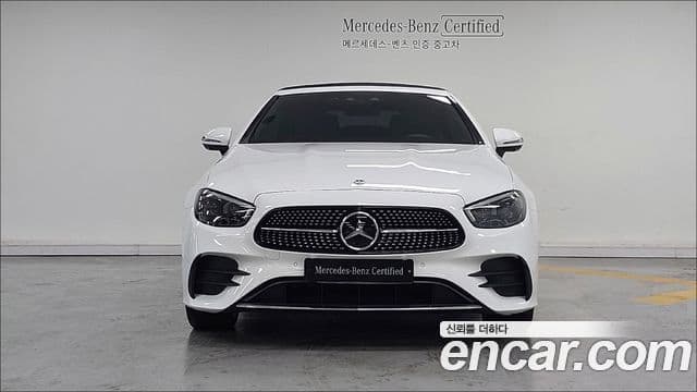 Mercedes-Benz E-Class 2022 — ფოტო 10/17