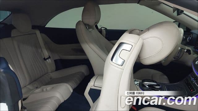 Mercedes-Benz E-Class 2022 — ფოტო 3/17