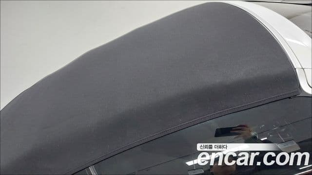 Mercedes-Benz E-Class 2022 — ფოტო 17/17