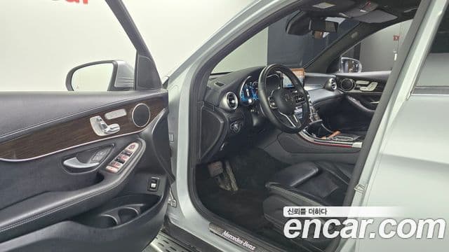 Mercedes-Benz GLC-Class 2020 — ფოტო 10/20