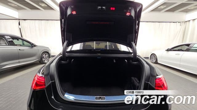 Mercedes-Benz S-Class 2022 — Photo 20/20